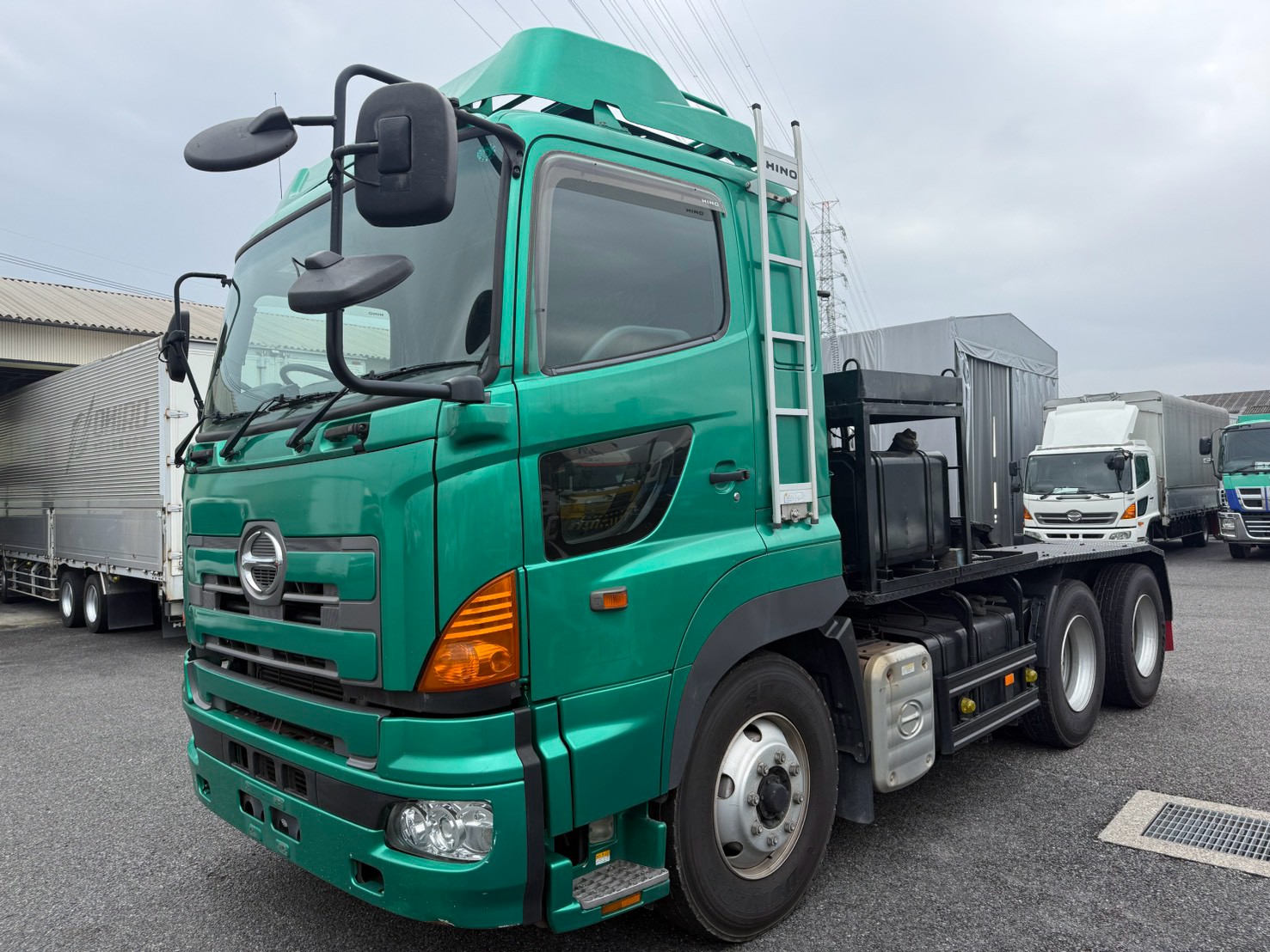 日野 10t超  Ｗヘッド ADG-SS1EKXA